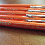 Salvado - długopisy pomarańczowe grawer